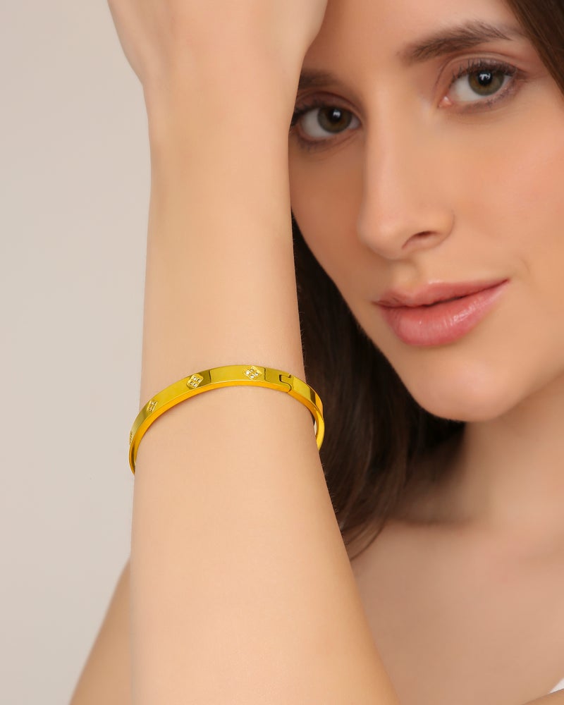 TAAHIRA Lily Bangle Bracelet - Image 4
